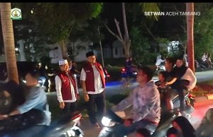 Di Malam Takbiran,Ketua DPRK Dan Bupati Aceh Tamiang Melepaskan Pawai.