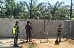 Babinsa Koramil 04/Bendahara Serma Zulkarnaini Dorong Percepatan Pembangunan KDKMP Di Desa Binaanya