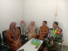 Melalui Komsos Babinsa Koramil 08/Rantau Serma Wakidi Berharap Mempererat Sinergi Antara TNI Dan Pemerintah Desa .