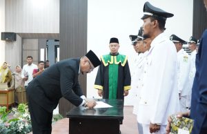 39 Datok Penghulu di wilayah Kabupaten Aceh Tamiang secara Resmi Di Lantik Bupati.