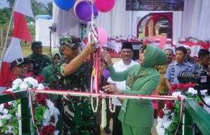 Pangdam Iskandar Muda Mayjen TNI Joko Hadi Susilo S, IP. Resmikan Jembatan Perintis Garuda Di Desa Bandar Mahligai Kecamatan Sekerak